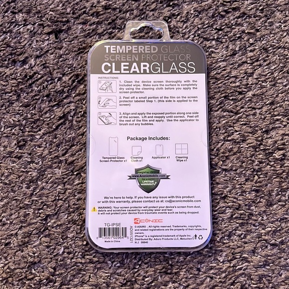 Tempered glass screen protector - Picture 2 of 3